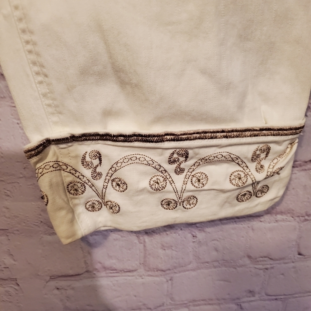 Relativity Cotton Capris - Picture 3 of 8